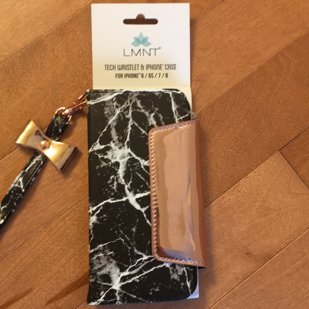 NWT LMNT wristlet & iPhone case marble/ros…